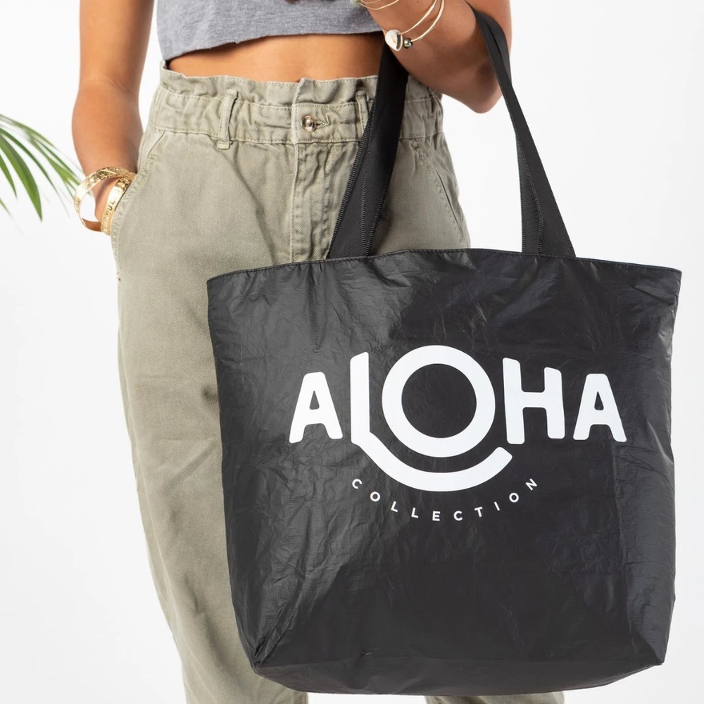NWT ALOHA COLLECTION OG DAY TRIPPER